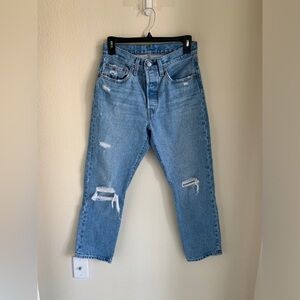 Levi’s Straight Leg Regular Wash Denim